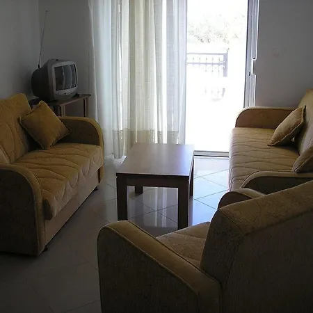Nephele Apartmán