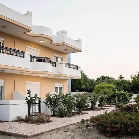 Nephele Apartmán *