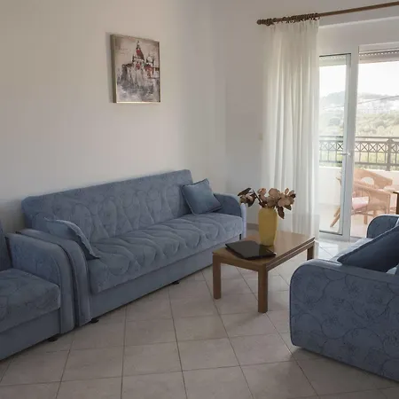 Nephele Apartmán *